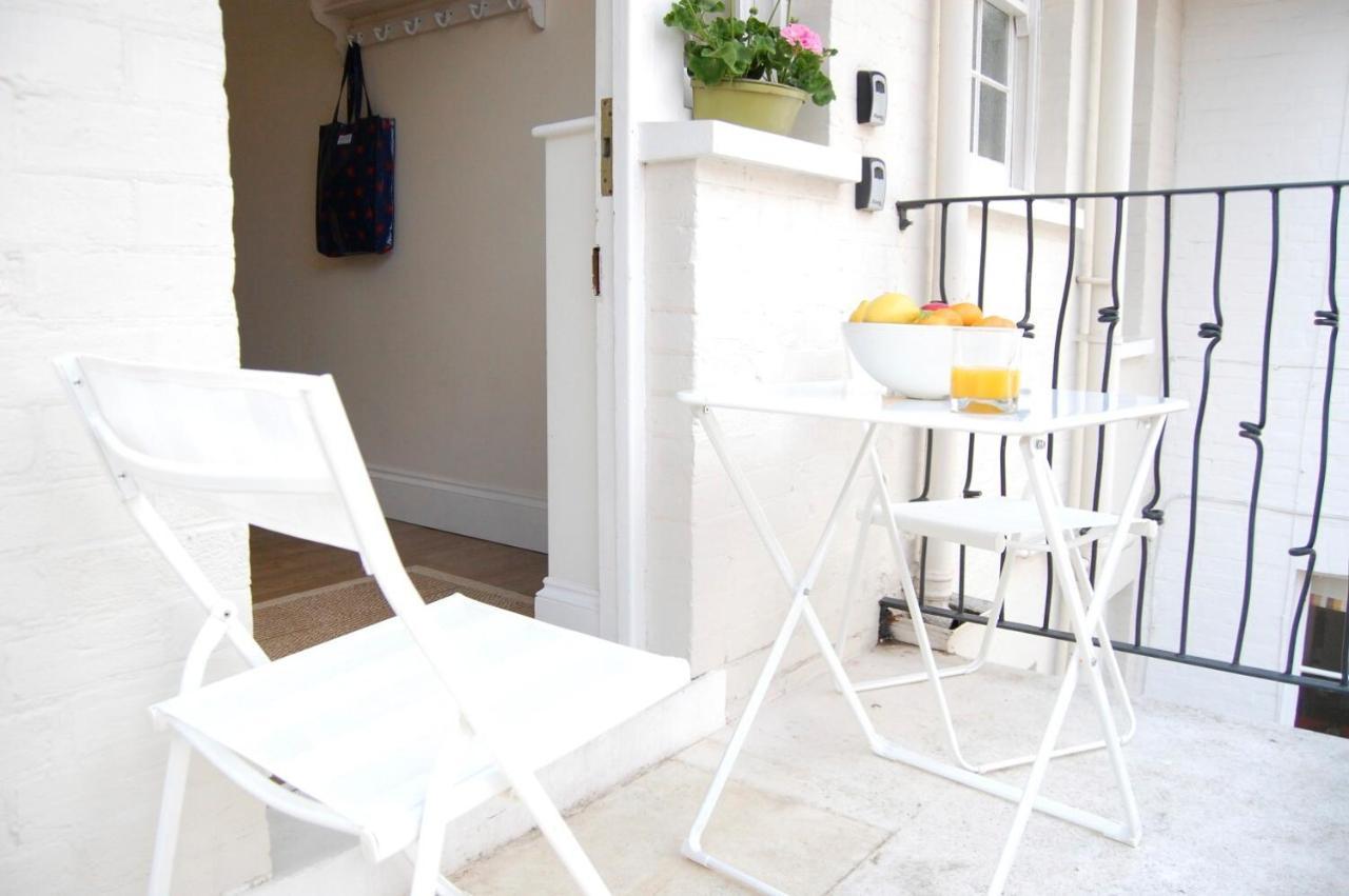 High Tide, Crabbe Street, Aldeburgh Apartamento Exterior foto